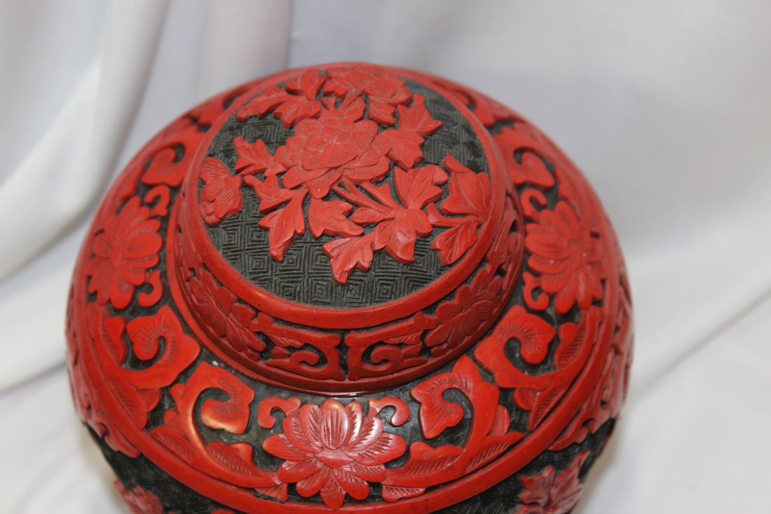 A Chinese Cinnabar on Cloisonne Ginger Jar - 5
