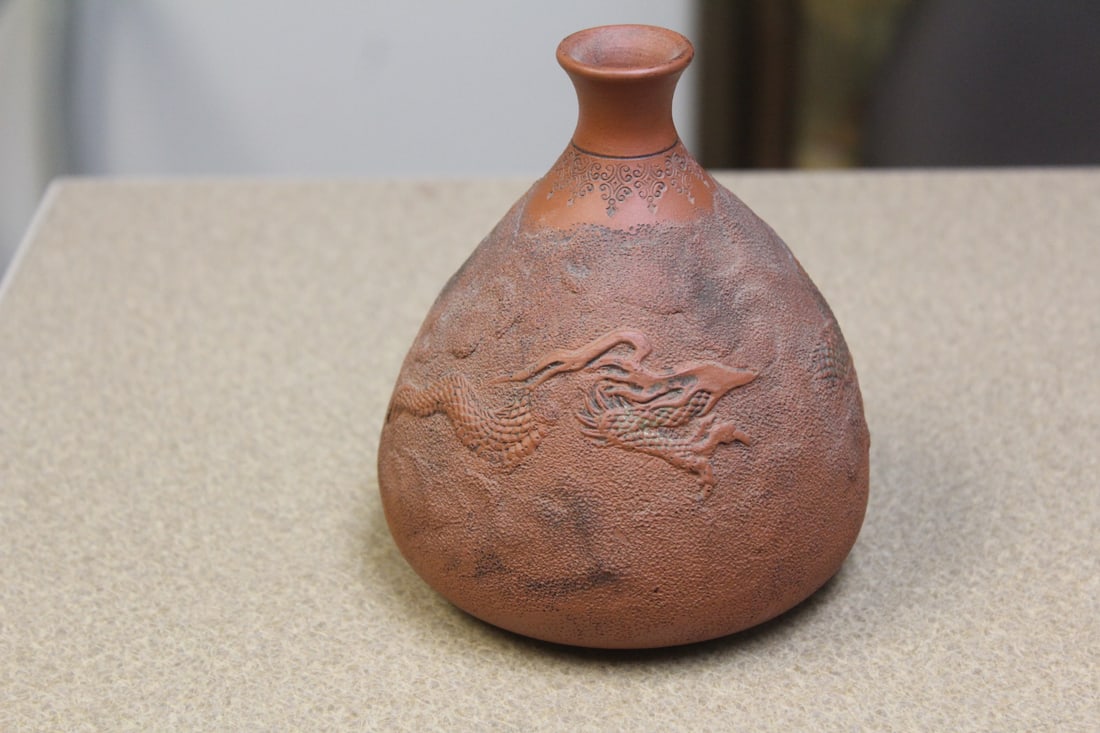 Antique Chinese/Japanese Dragon Clay Bottle: 4 3/4" tall