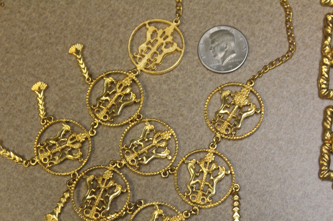 Lot of Golden Jewelry - 4