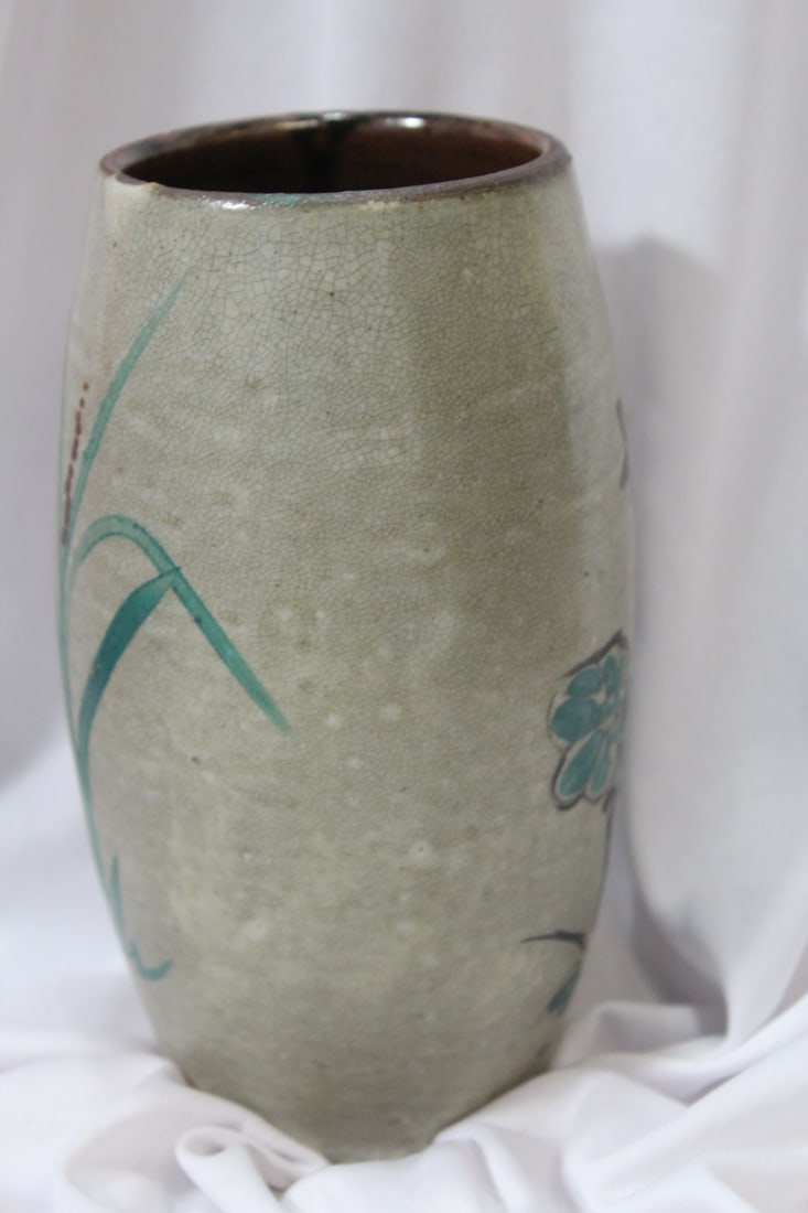 A Signed Japanese Studio Ceramic Vase - 4