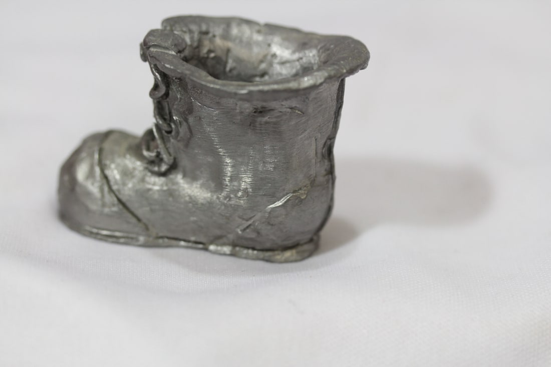 A Miniature Pewter Shoe - 4