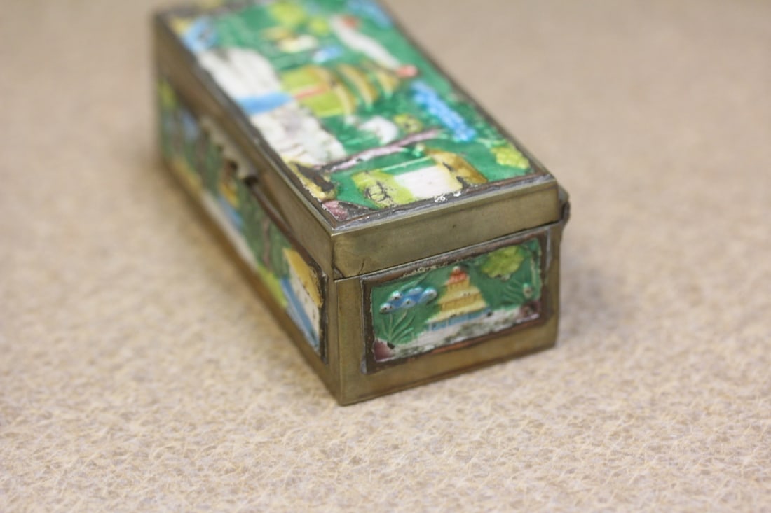 Antique Chinese Trinket Box - 6