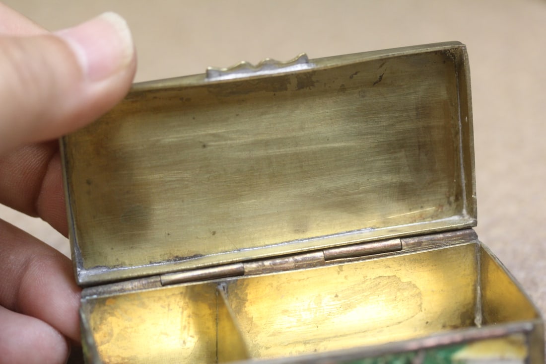 Antique Chinese Trinket Box - 9