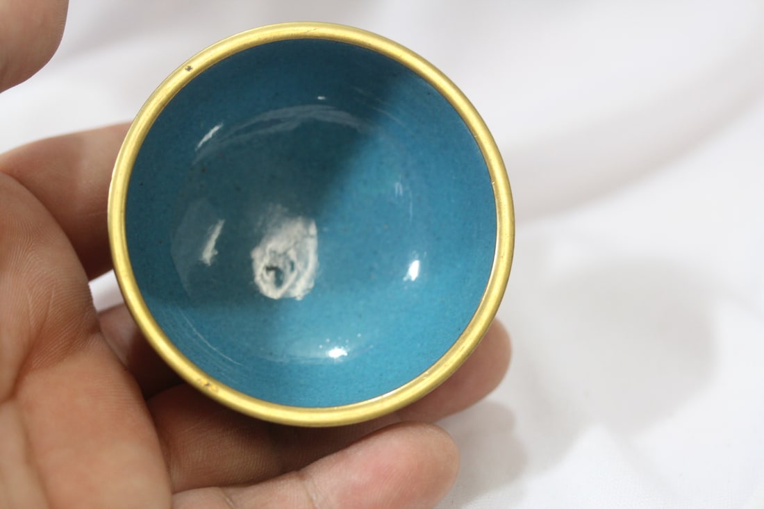 A Chinese Cloisonne Trinket Box - 5
