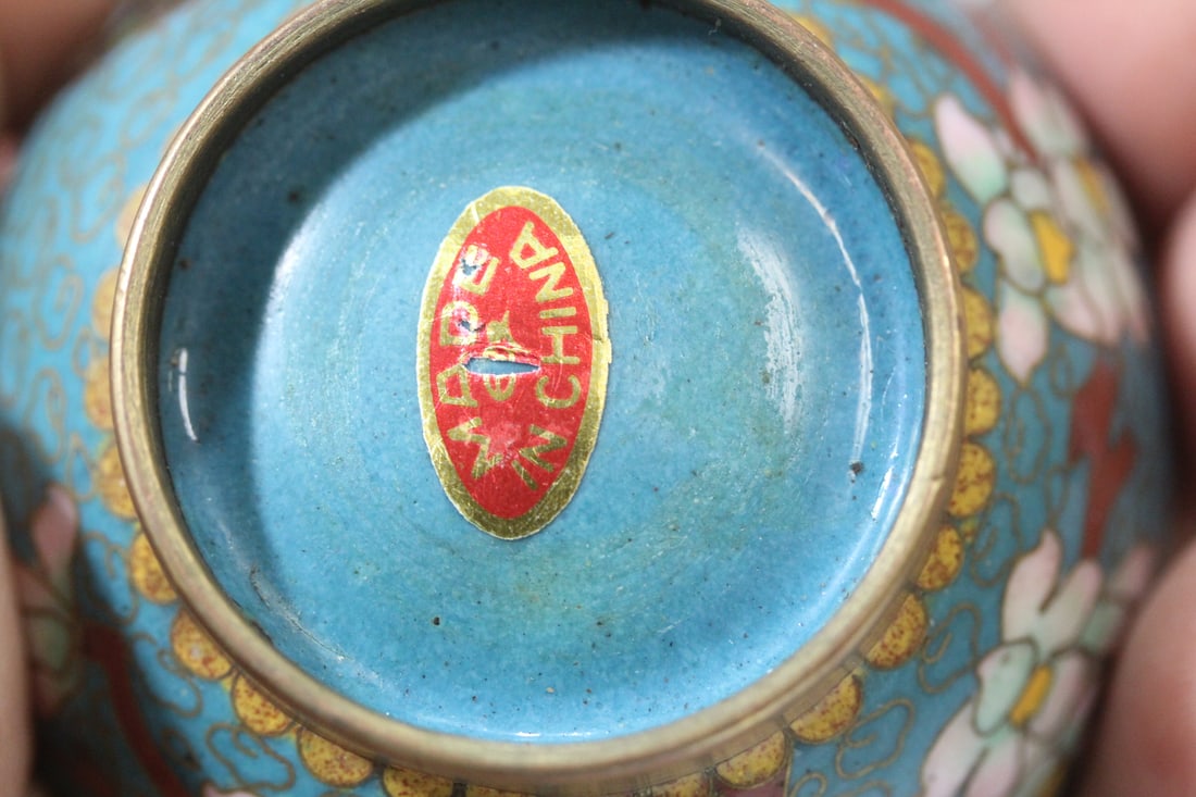 A Chinese Cloisonne Trinket Box - 7