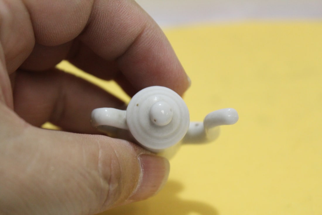 A Miniature Ceramic Teapot - 4