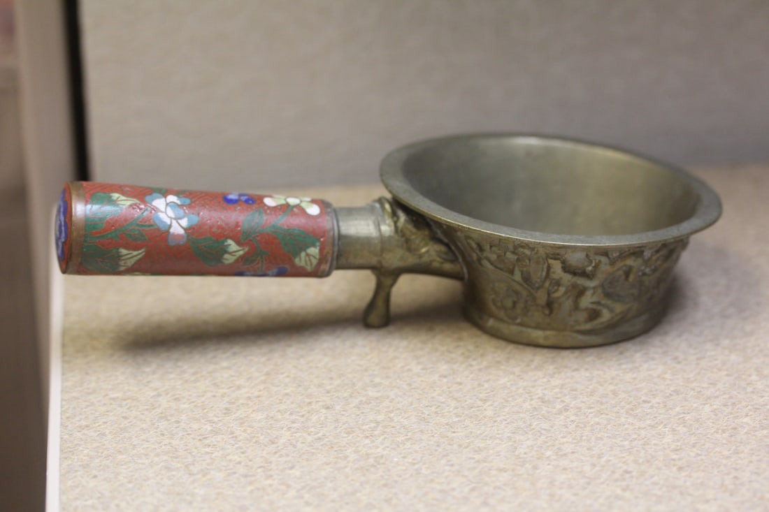 Antique Chinese Cloisonne Handle Silk Iron - 2