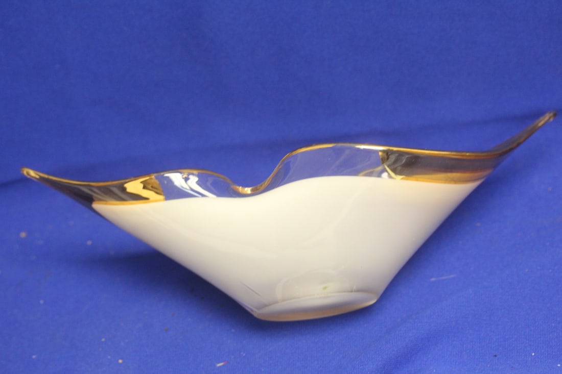 Moser or Moser Style Art Glass Bowl - 4