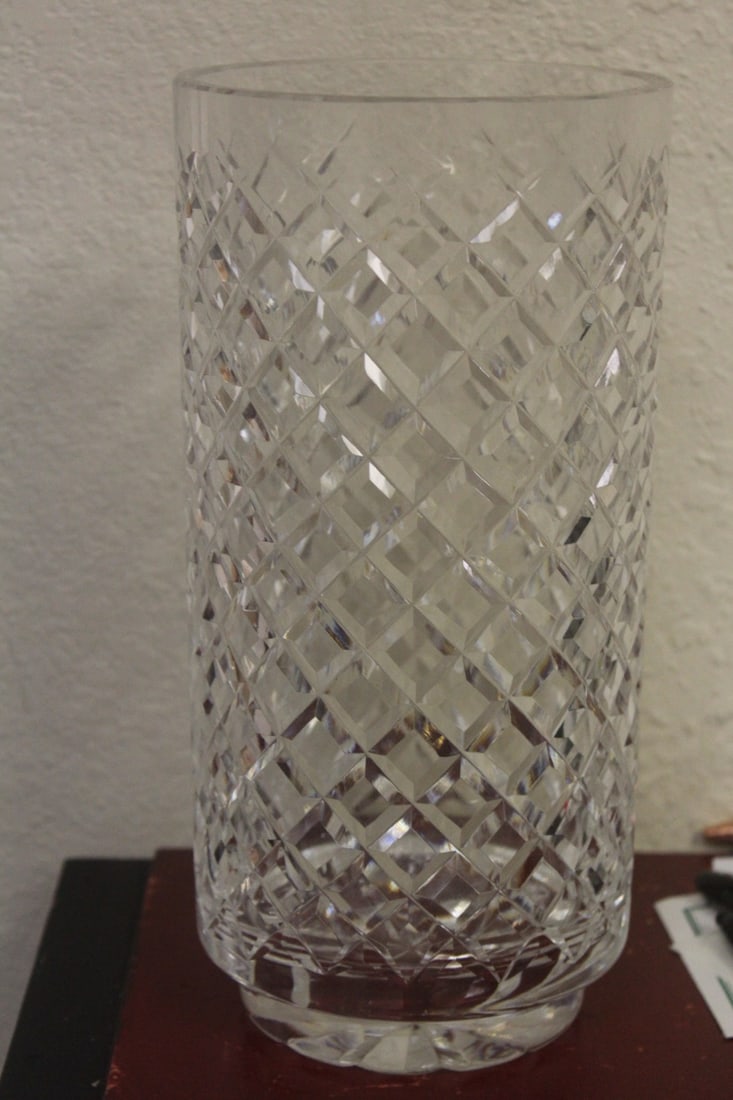 Waterford Alana Crystal Vase (1 of 6)