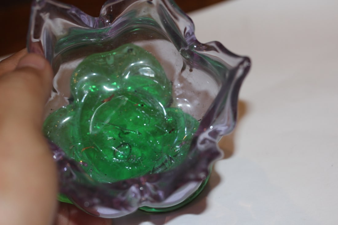 Art Glass Lotus Bowl - 4