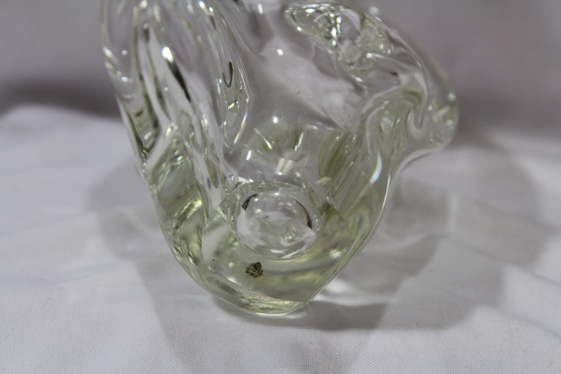 An Artglass Basket - 4