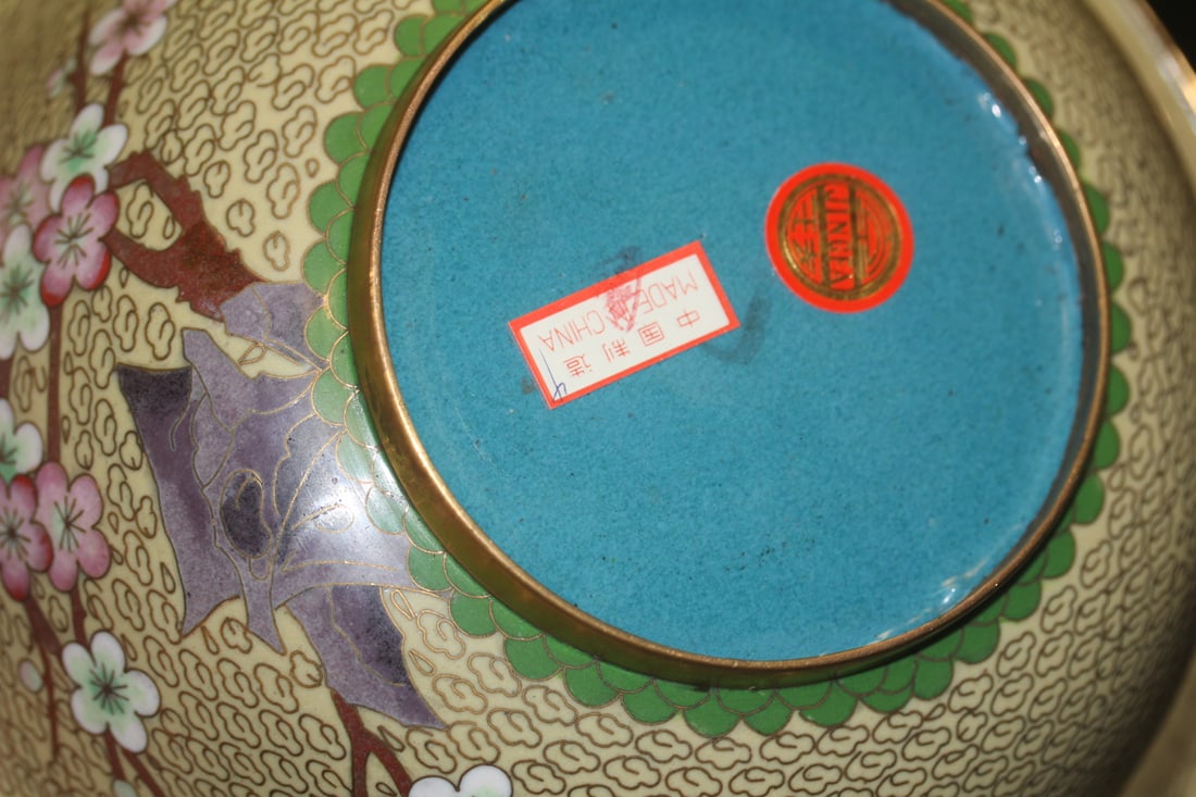 Chinese Cloisonne Bowl on Stand - 3
