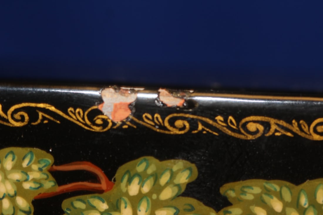 A Hand Painted Russian Lacquer Box - 2