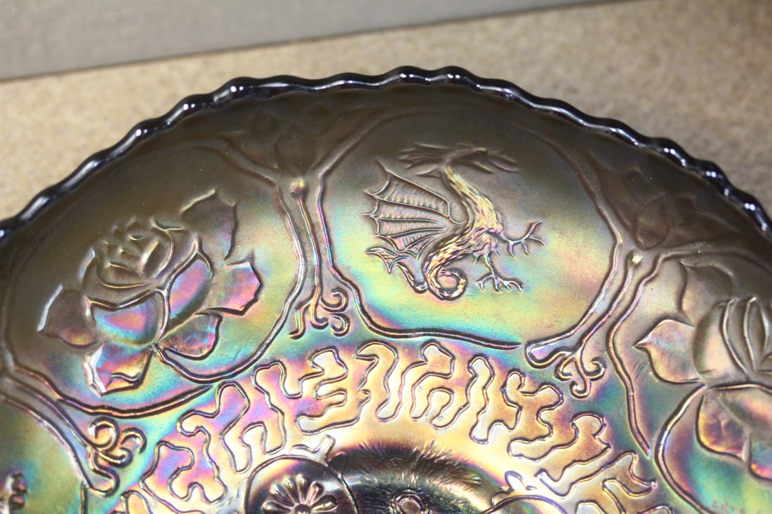 Carnival glass bowl - 3