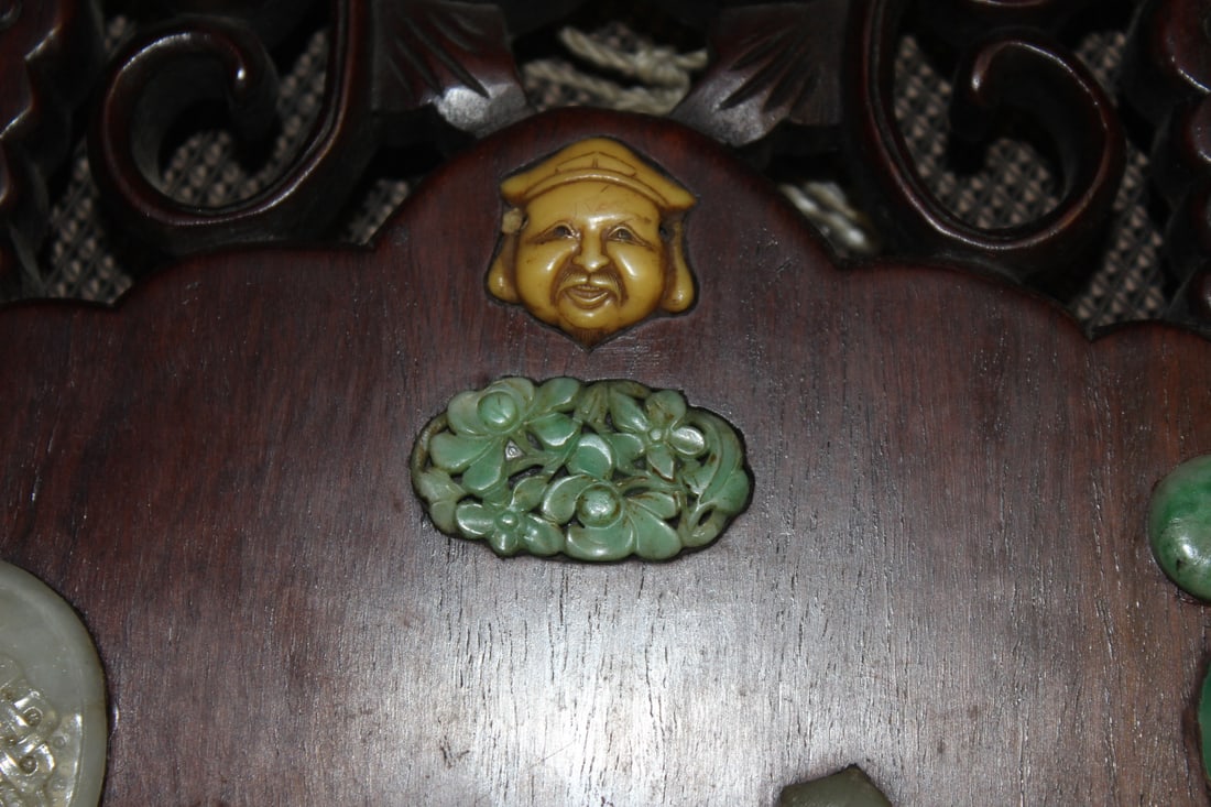 An Antique Chinese Jade/Hardstone Plaque - 9