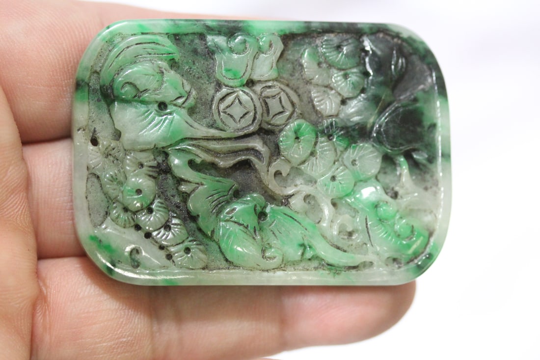 A Chinese Green Jade or Jadeite Pendant - 2