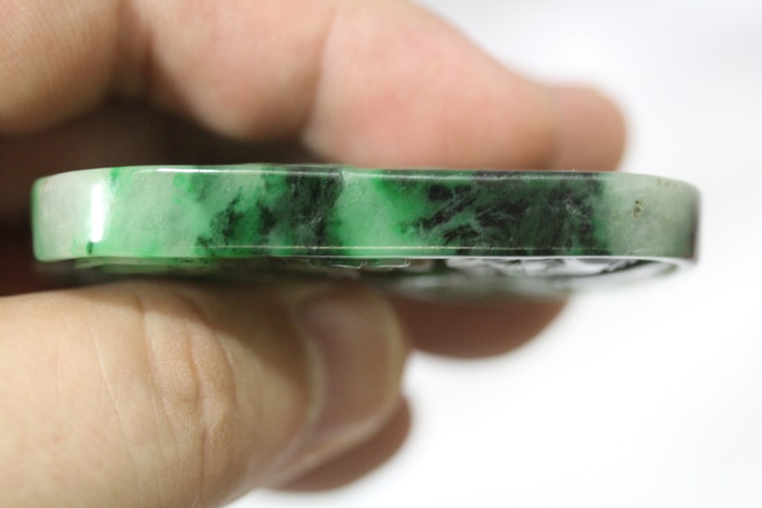 A Chinese Green Jade or Jadeite Pendant - 3