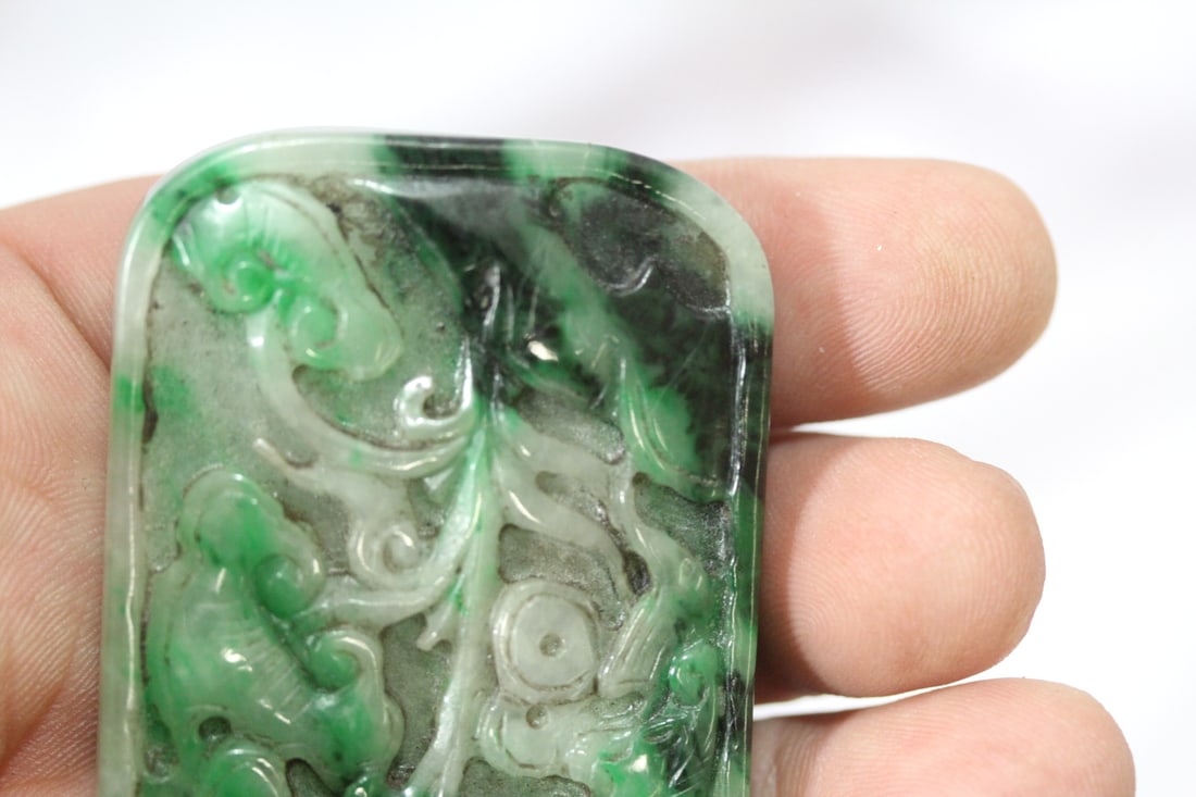 A Chinese Green Jade or Jadeite Pendant - 7
