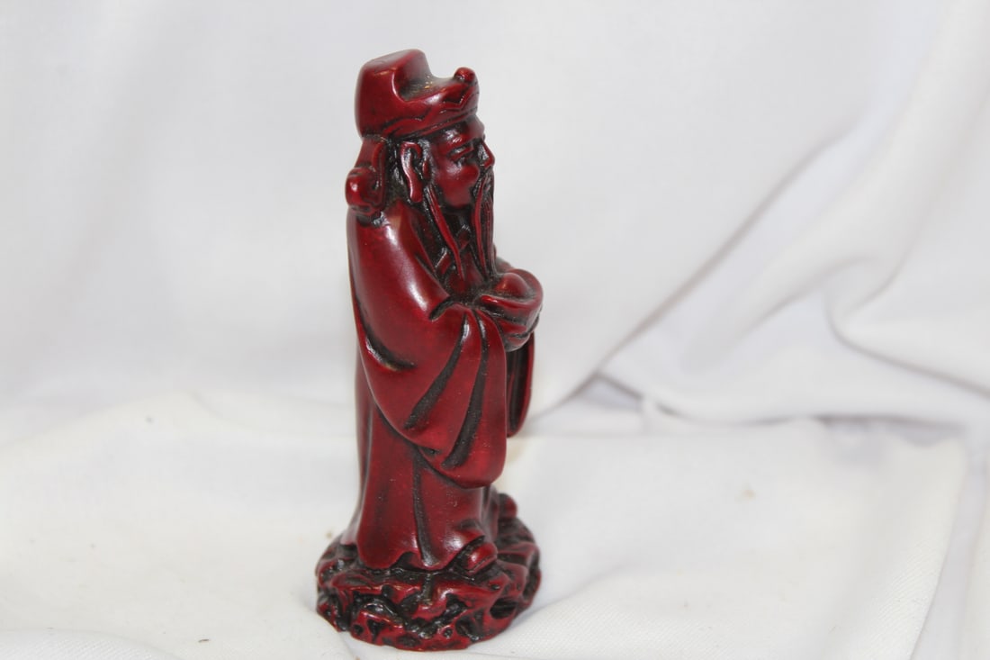 A Chinese Resin Figurine - 4