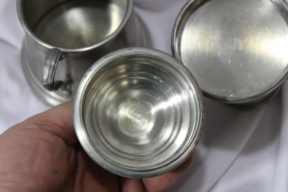 A Silverplated Creamer and Sugar Container - 6