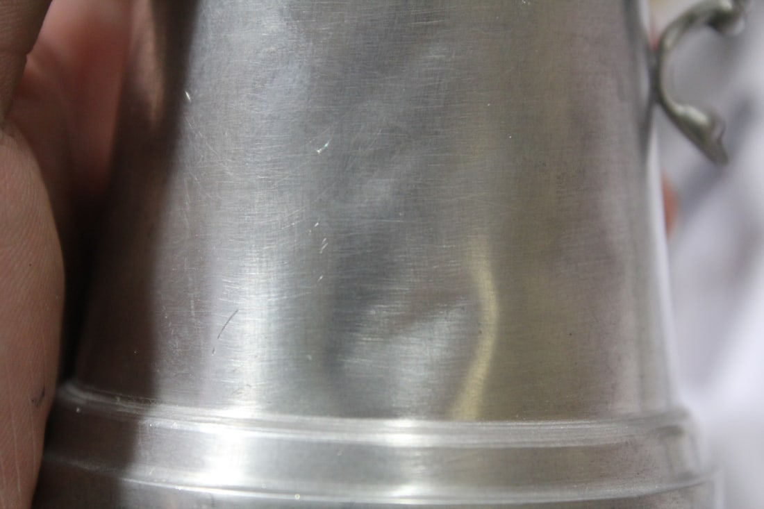 A Silverplated Creamer and Sugar Container - 7