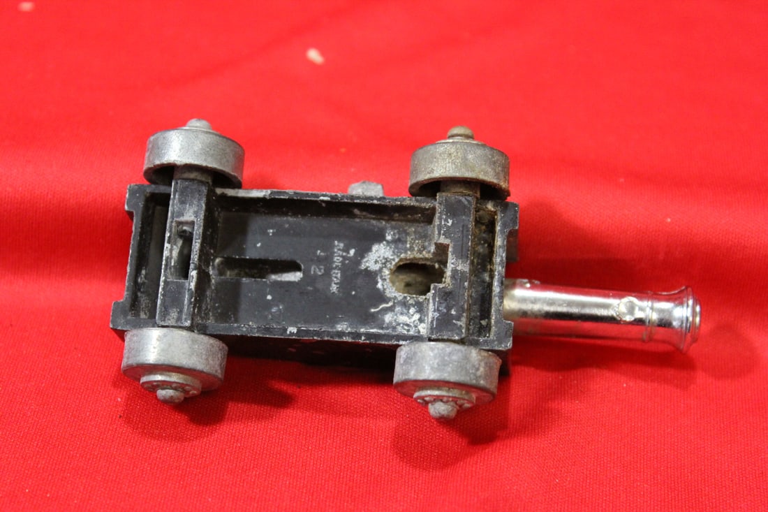 An Italian Metal Cannon - 3