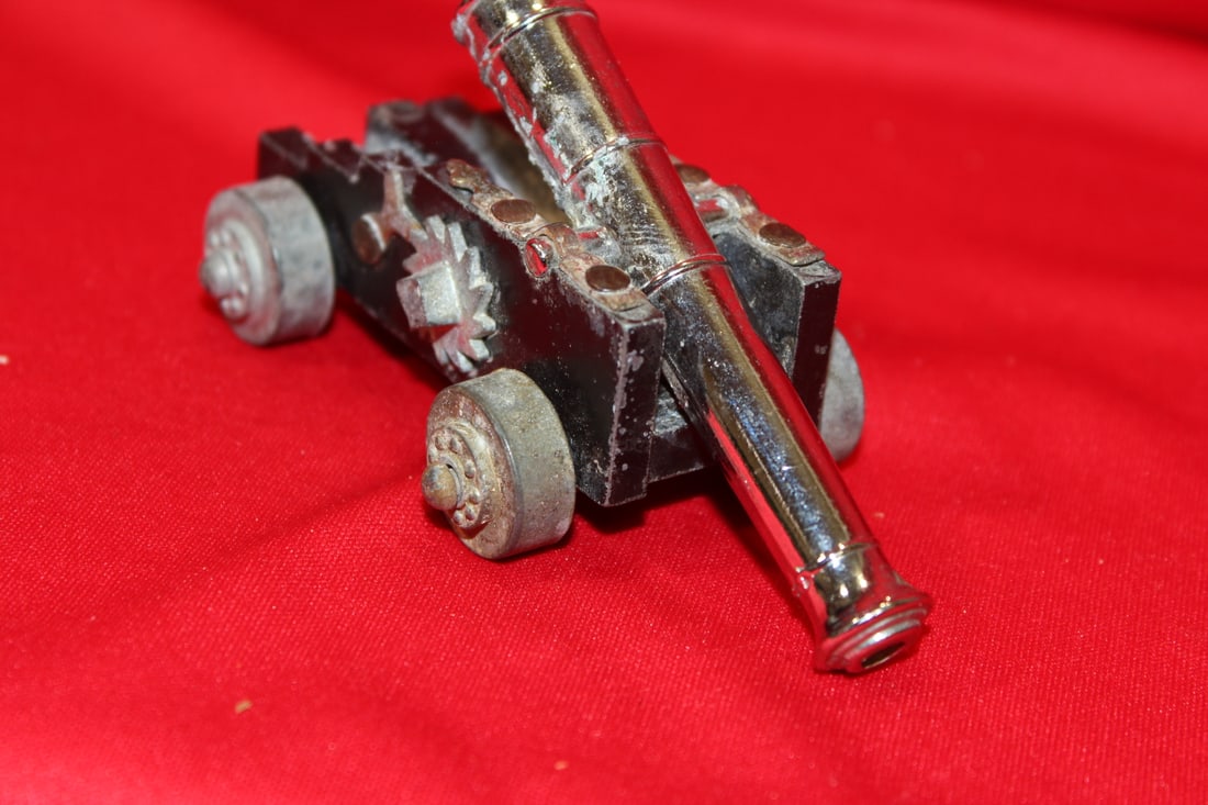 An Italian Metal Cannon - 5