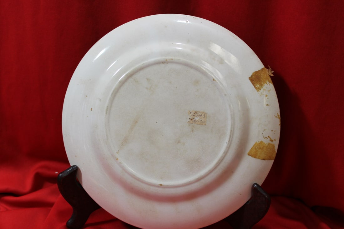 A Scenic Vintage Plate - 5