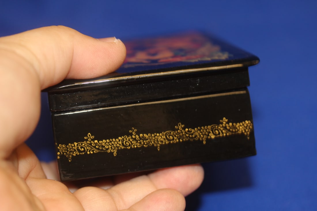 A Signed Hand Painted Russian Lacquer Box - 3