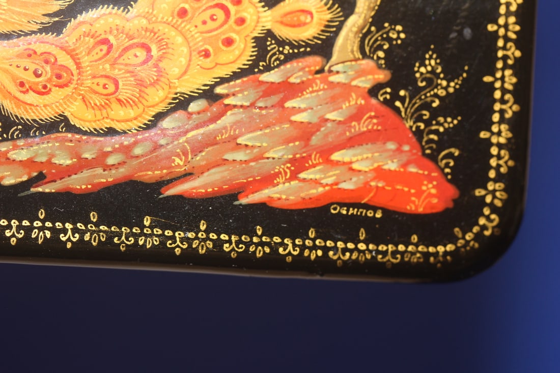 A Signed Hand Painted Russian Lacquer Box - 5