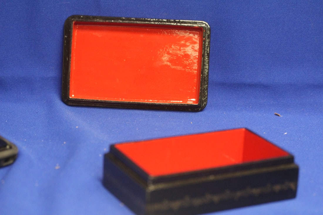 A Signed Hand Painted Russian Lacquer Box - 8