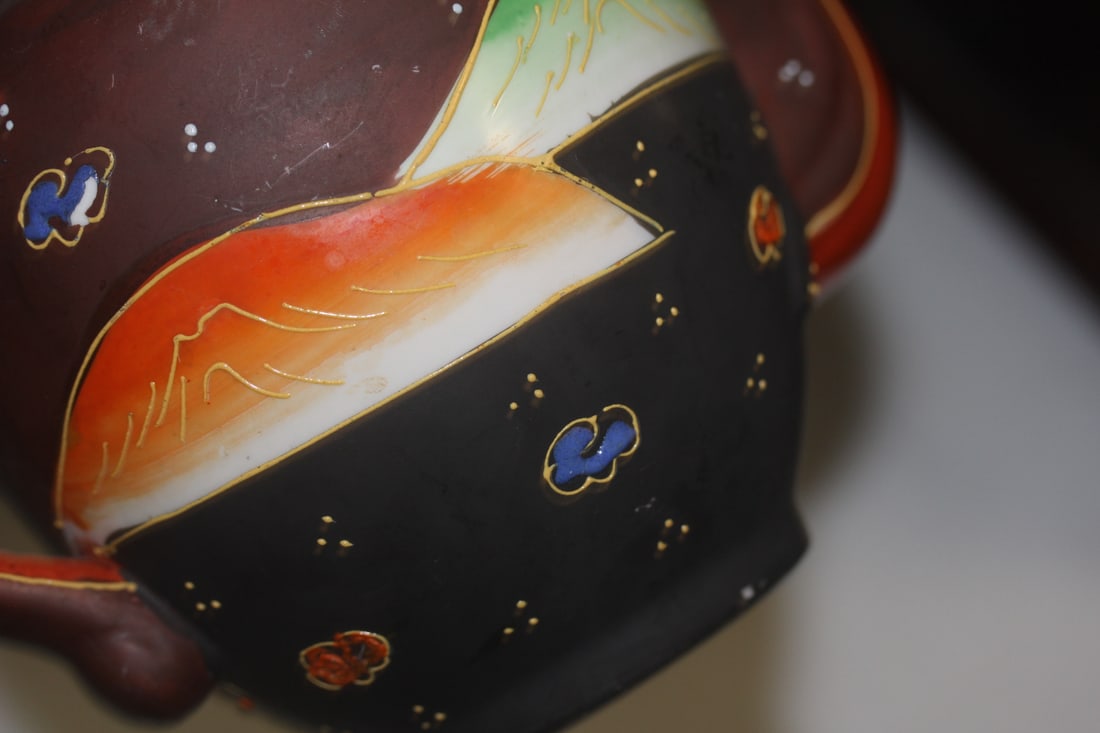 Japanese Geisha Girl and Dragon Teapot - 6