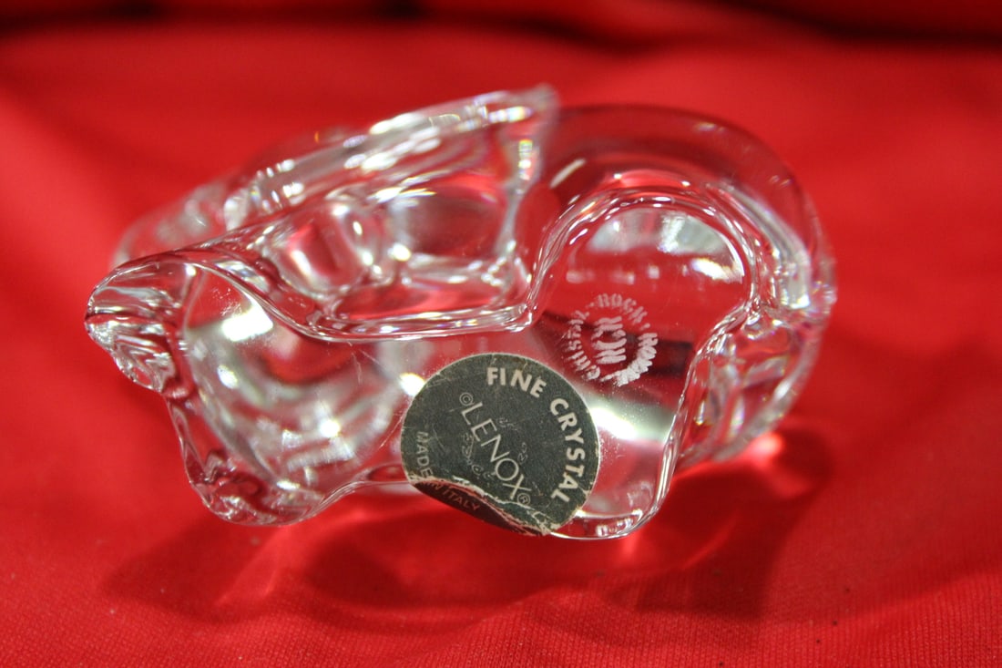 A Clenox Crystal Elephant - 4