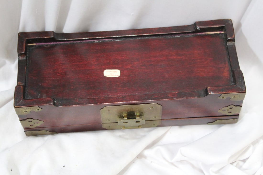 A Chinese Rosewood and 3 Jades Jewelry Box - 7