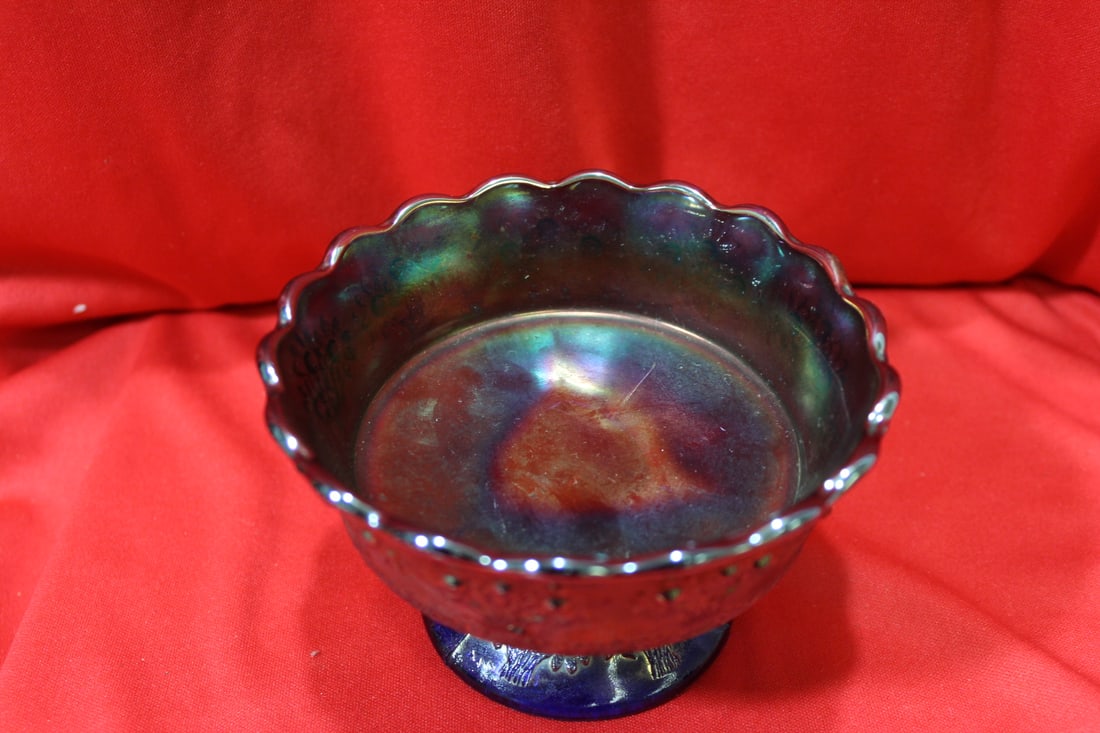 A Carnival Glass Stem Bowl - 2