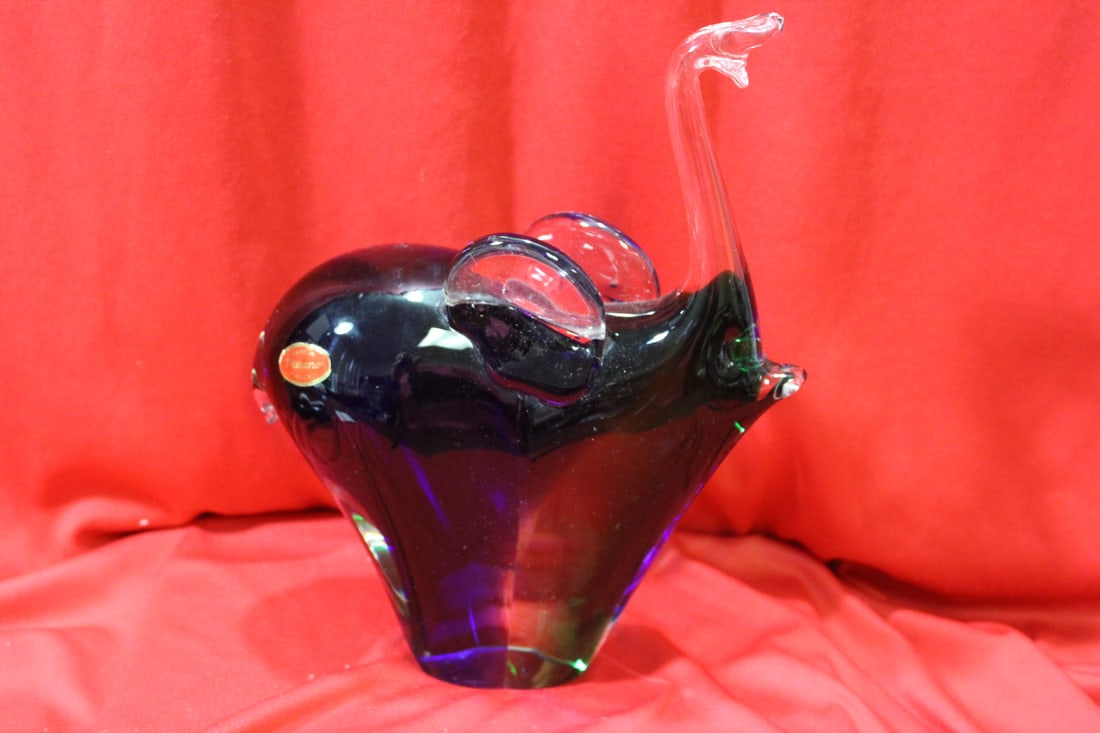 A Murano Glass Elephant: 10" tall