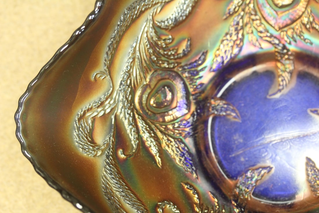 Carnival glass bowl - 3