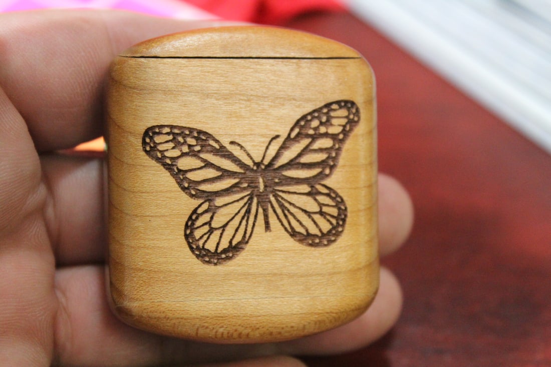 An Inlaid Wooden Slide Trinket Box - 2