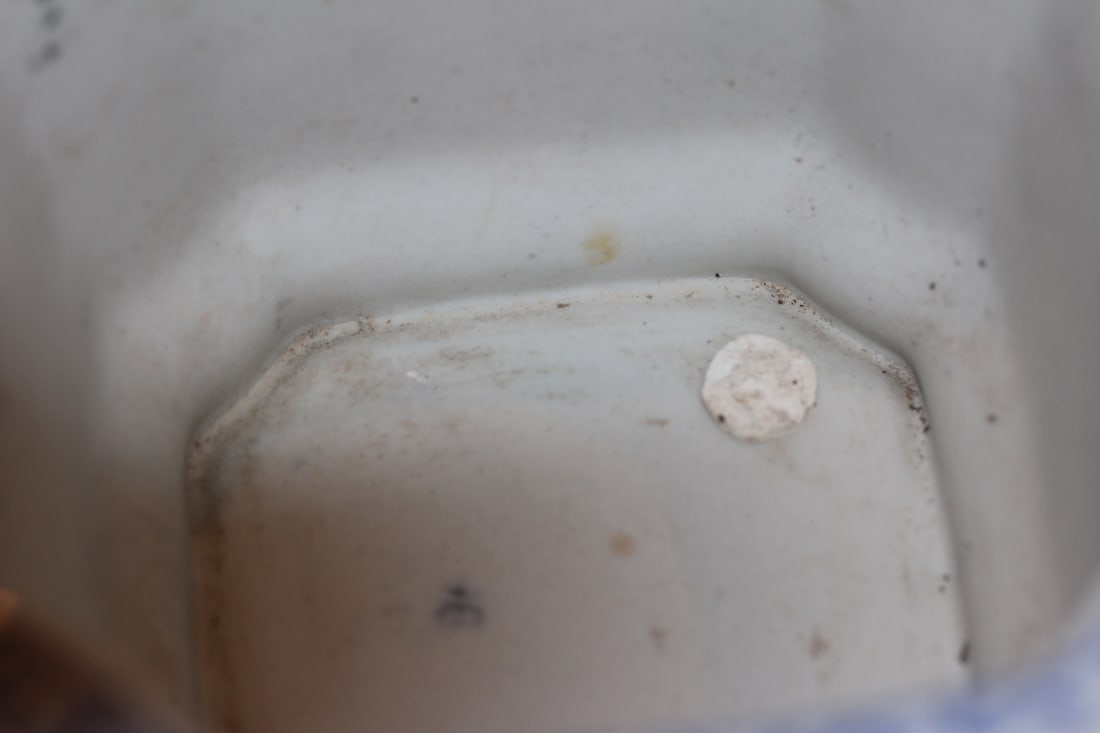 Chinese Blue and White Planter - 6