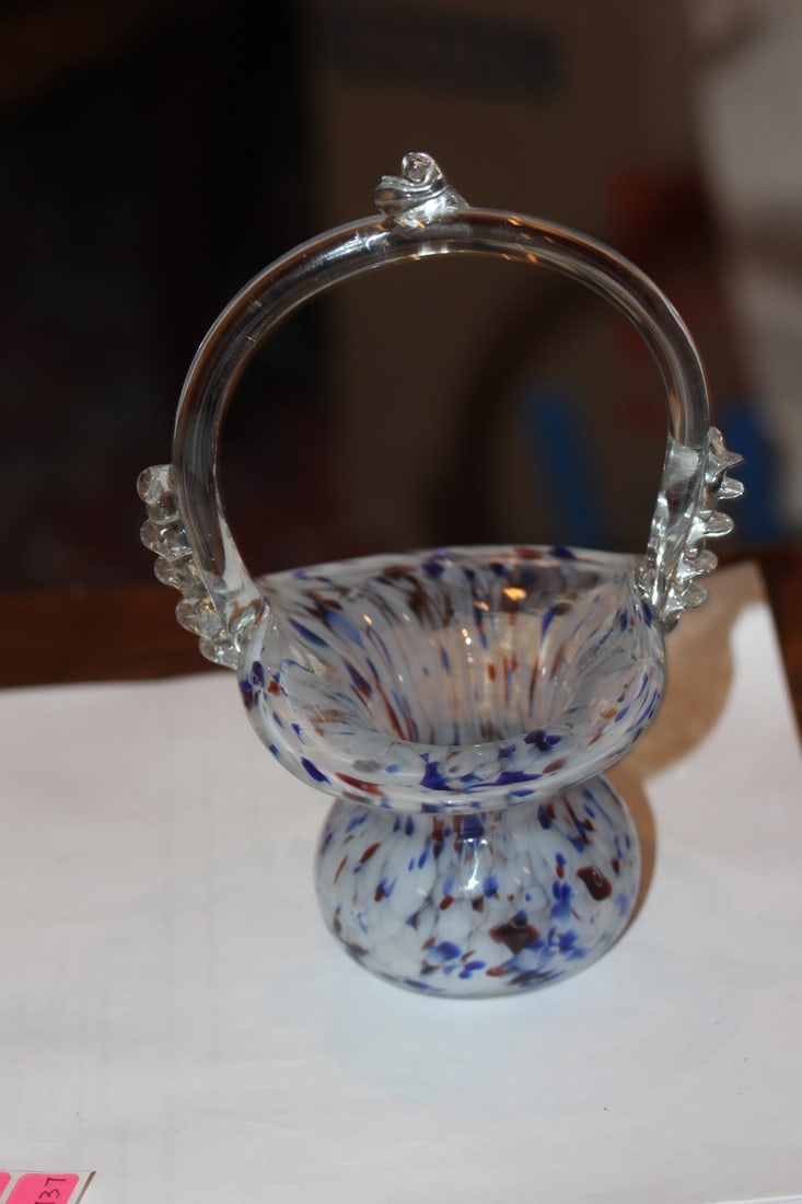 Art Glass Basket - 3