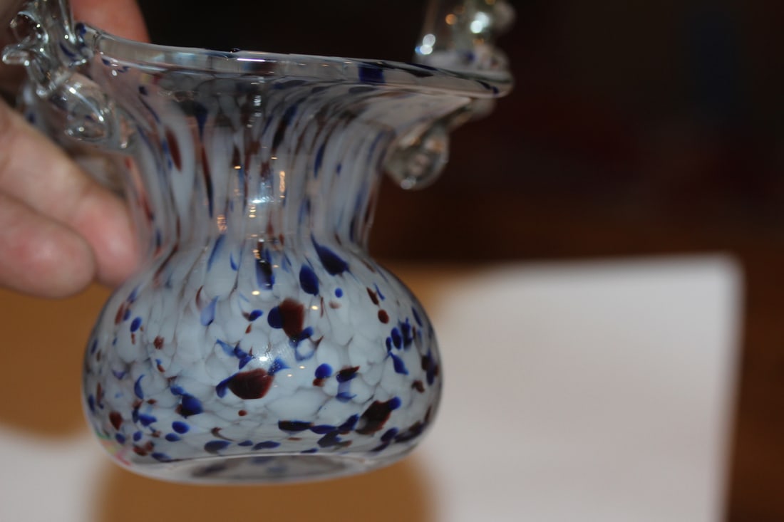 Art Glass Basket - 5