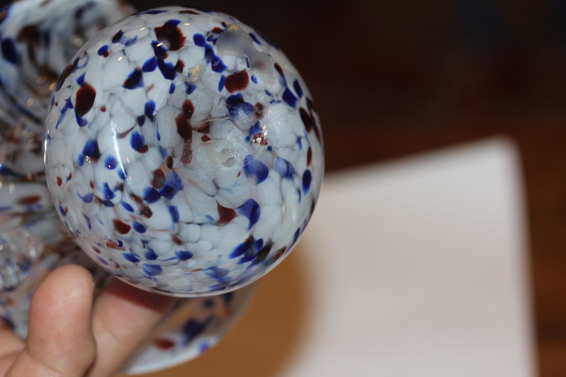 Art Glass Basket - 6