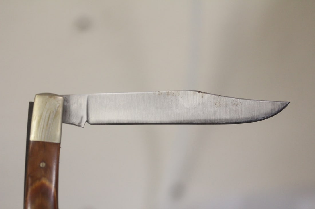 Pocket Knife with Leather Sheath - 3