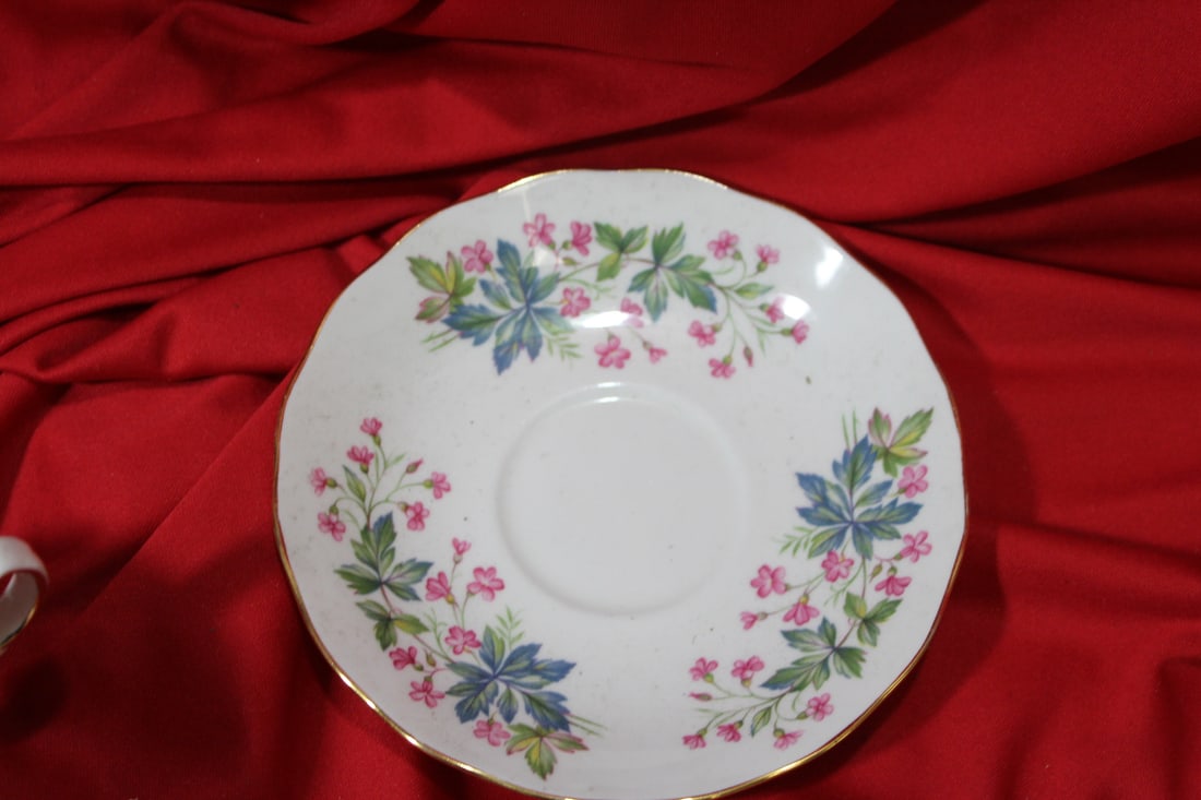 A Queen Ann Cup and Saucer - 5
