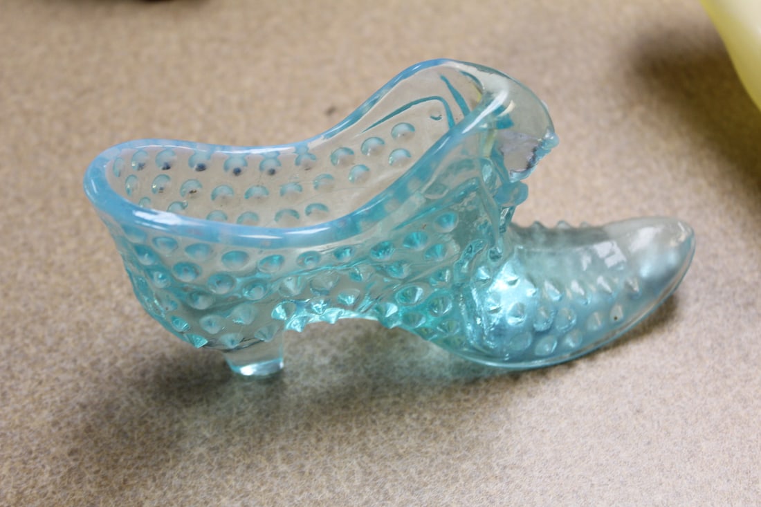 Fenton Hobnail Glass Shoe Planter - 2