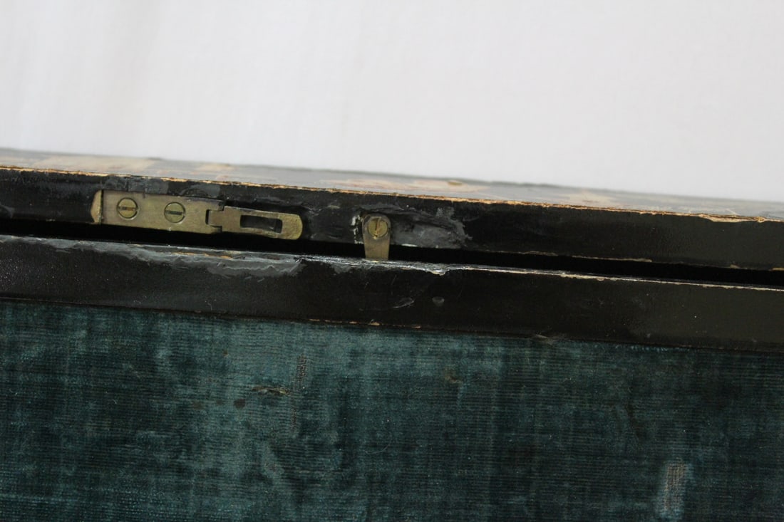 A Chinese Export Lap Desk - 9