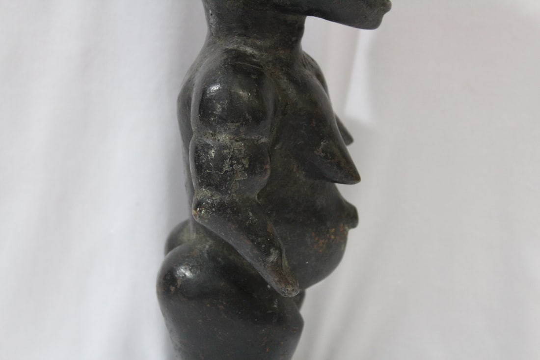 An Antique Cast Iron African Statue - 6