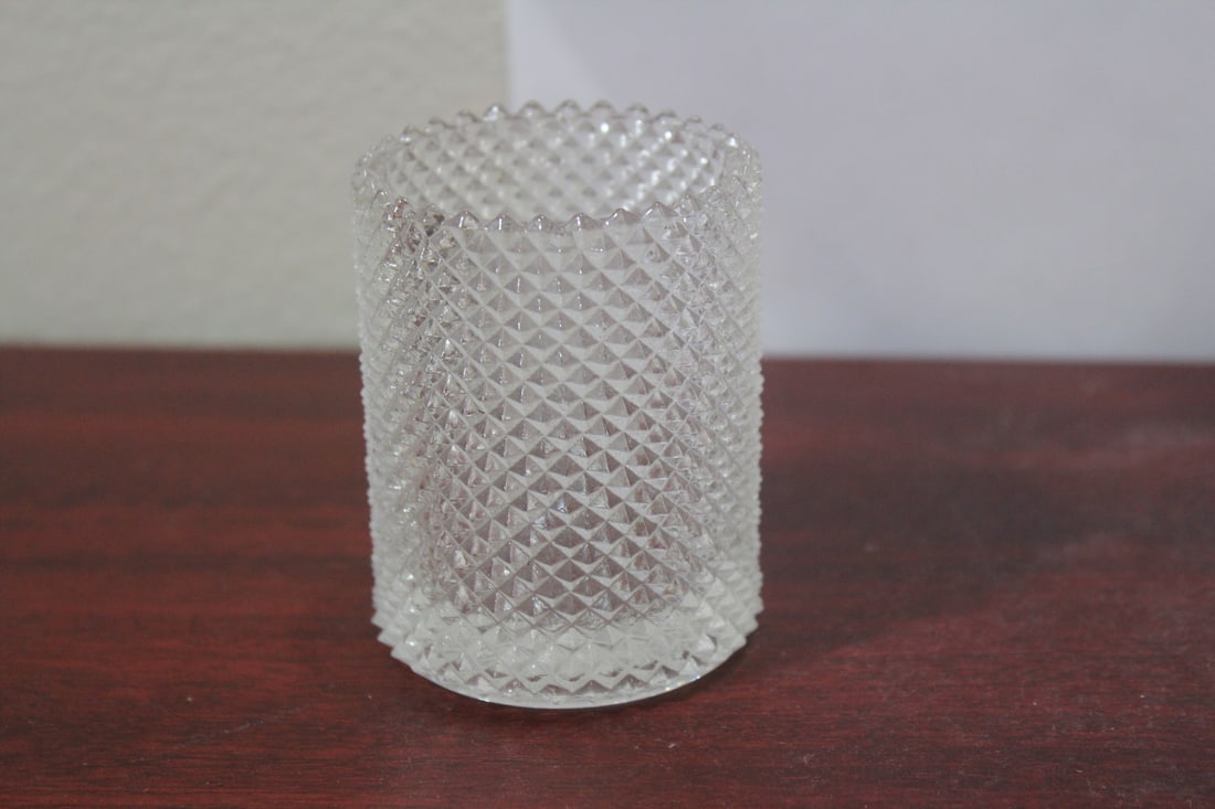 A Glass Cup - Signed Faroy, USA - 4