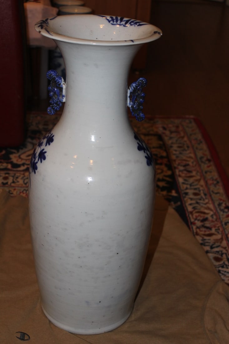 Antique Chinese Flow Blue Vase - 3