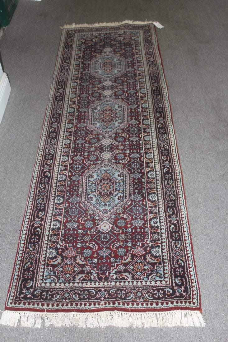 Hand Made India Wool Rug: a runner - 2'6" x 7'10" - appeared to benever used